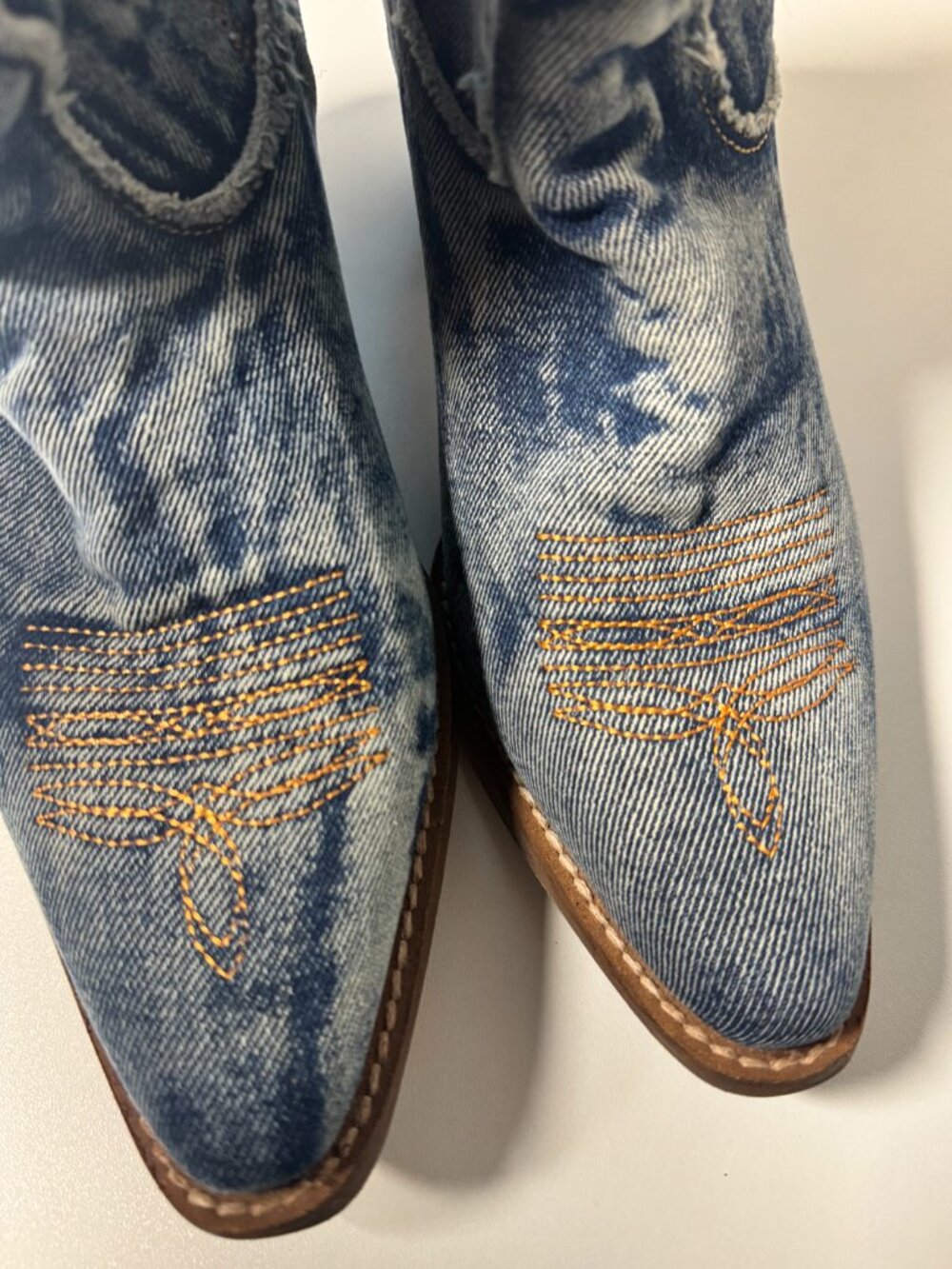 Dingo Denim Cowboy Boots Women’s 8M Blue Embroidered Western - Picture 2 of 8